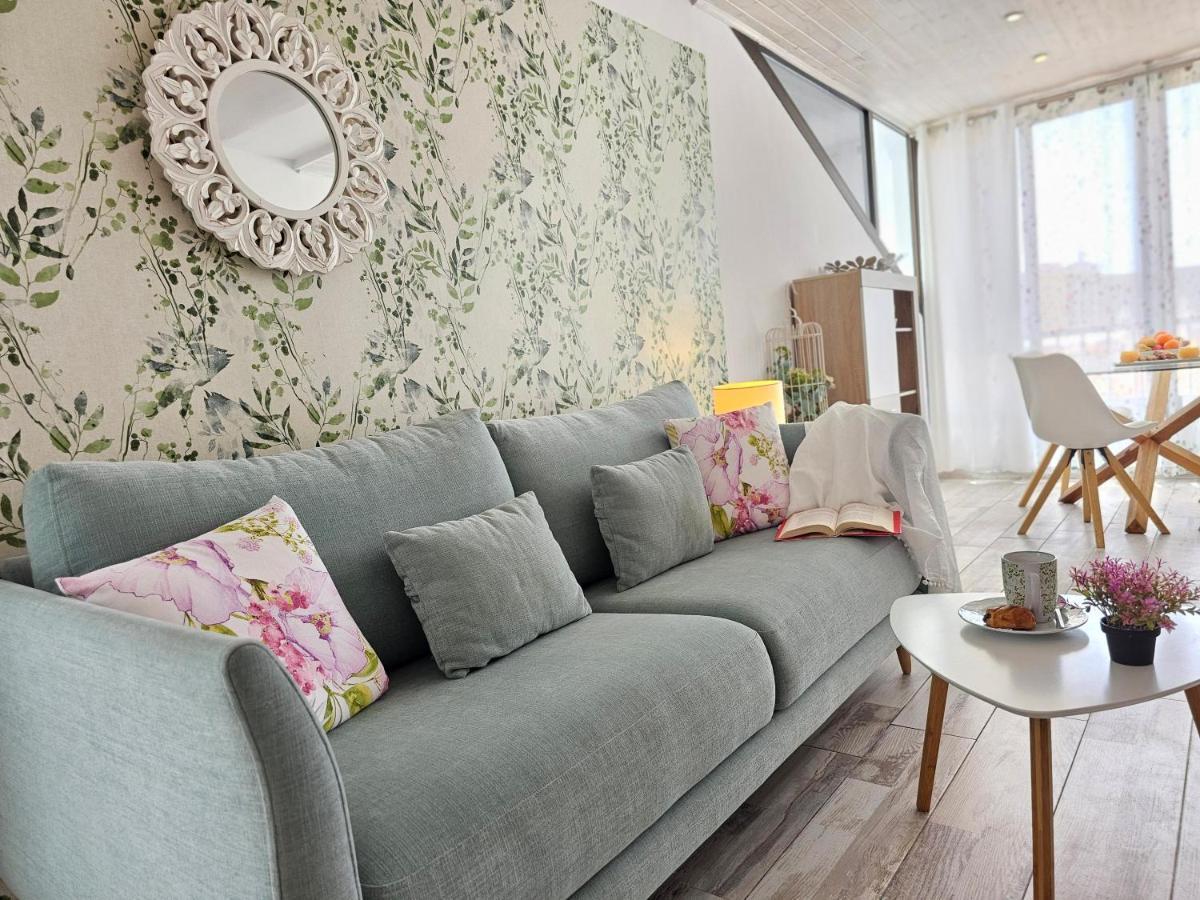 New Loft Sweet Holidays, Playa De Los Cristianos 洛斯克里斯蒂亚诺斯 外观 照片