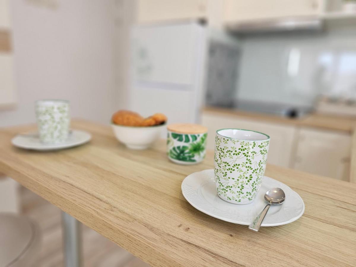 New Loft Sweet Holidays, Playa De Los Cristianos 洛斯克里斯蒂亚诺斯 外观 照片